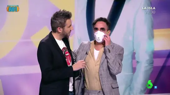 Josie luce mascarilla en Zapeando Josie luce mascarilla en Zapeando