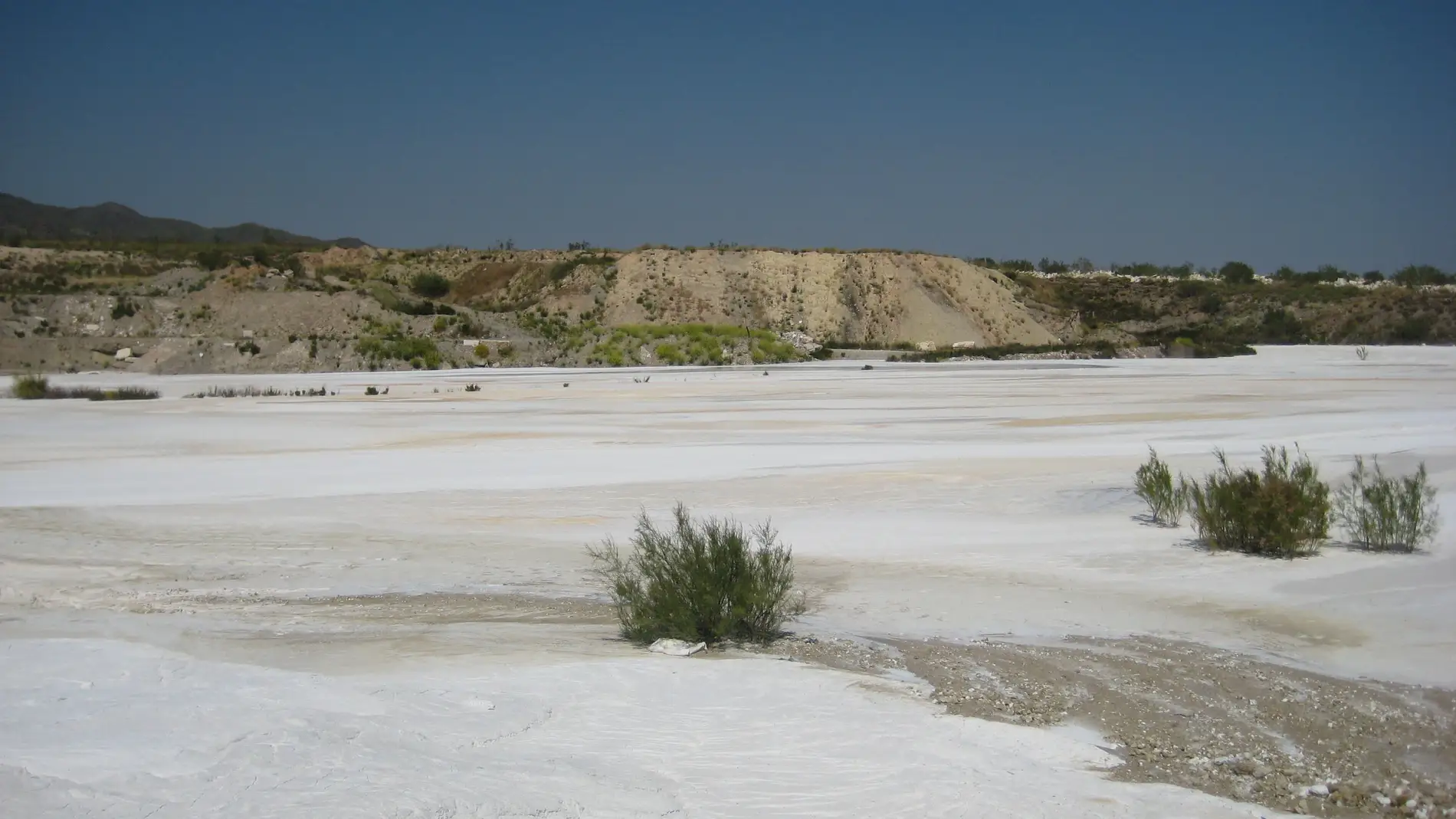 La reutilizacion de lodos de marmol permite regenerar suelos contaminados