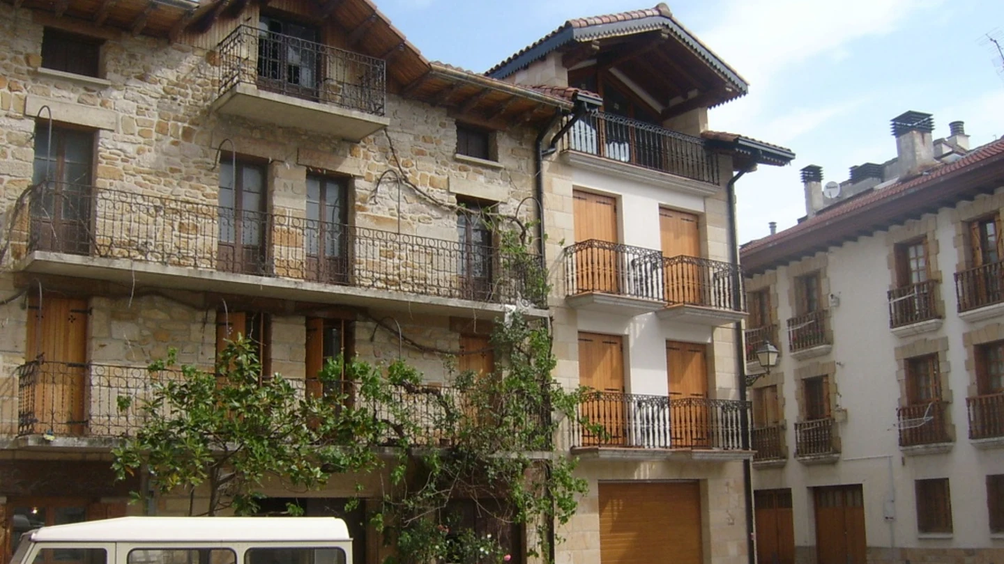 Localidad navarra de Alsasua Localidad navarra de Alsasua