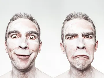 A veces hacemos que otras personas se sientan mal porque creemos que es útil para que alcancen una meta A veces hacemos que otras personas se sientan mal porque creemos que es útil para que alcancen una meta