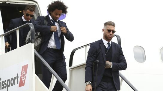 Ronaldo, Marcelo y Ramos en el aeropuerto de Cardiff