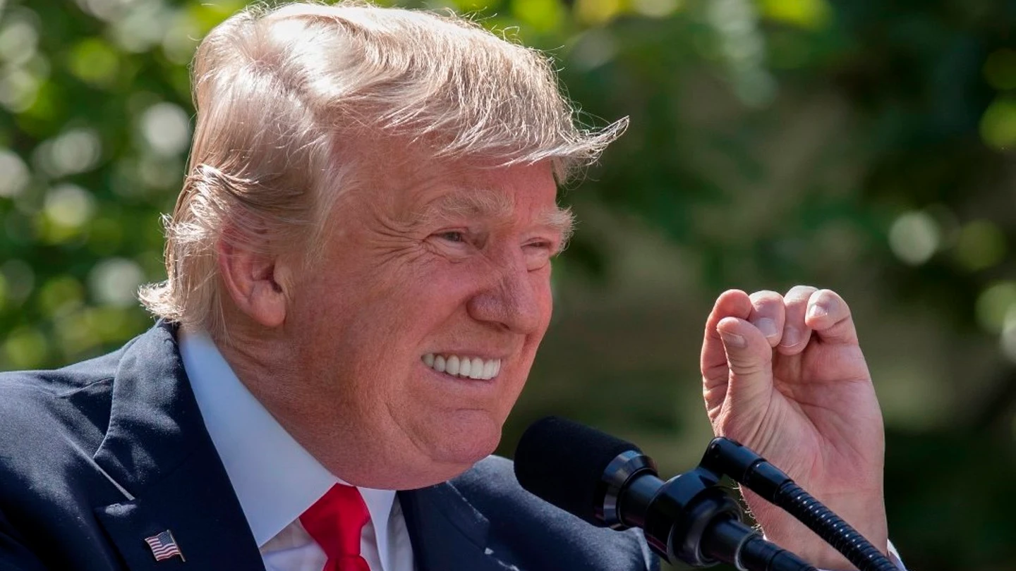 Trump anunciando la salida de EEUU del acuerdo del clima Trump anunciando la salida de EEUU del acuerdo del clima