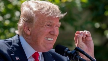 Trump anunciando la salida de EEUU del acuerdo del clima