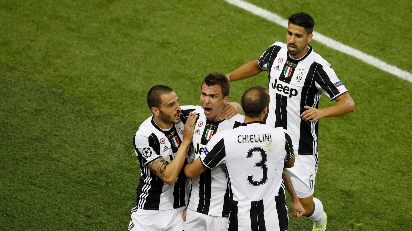 Mario Mandzukic celebra un gol al Real Madrid