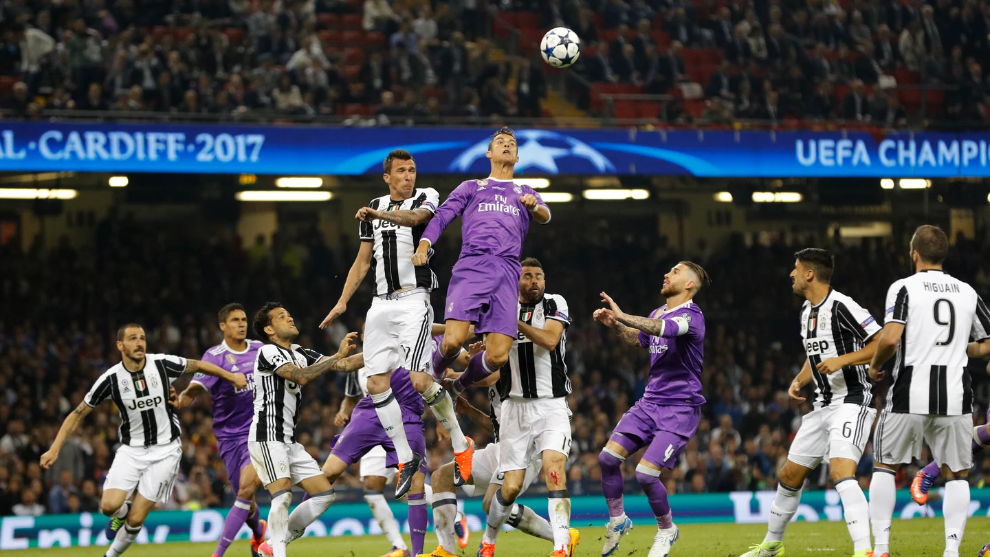 Los jugadores del Real Madrid y Juventus en acción Los jugadores del Real Madrid y Juventus en acción