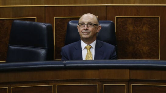 Crist&oacute;bal Montoro, ministro de Hacienda