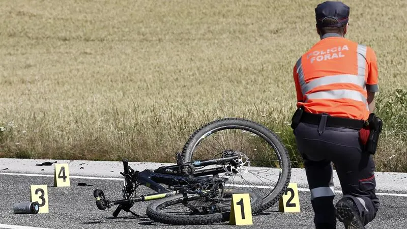 La bicicleta del ciclista fallecido en Navarra La bicicleta del ciclista fallecido en Navarra