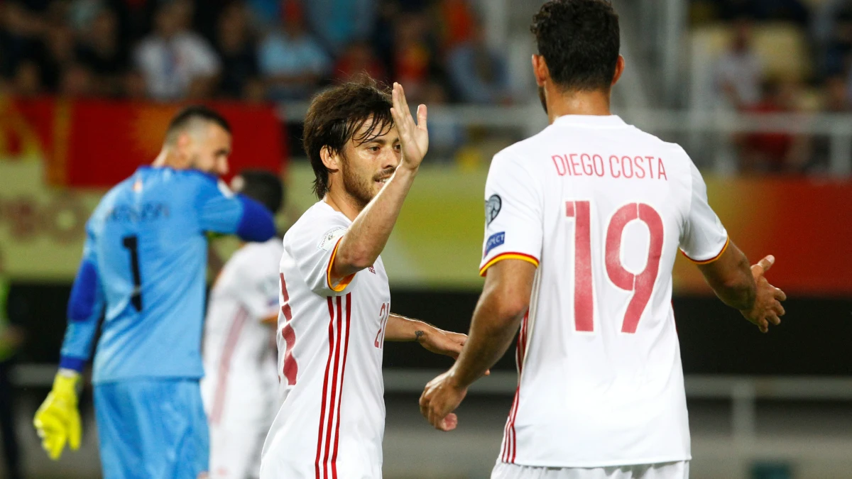Silva y Diego Costa celebran un gol Silva y Diego Costa celebran un gol