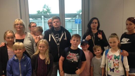 Algunos de los pasajeros que vivieron los momentos de terror en el avi&oacute;n de EasyJet