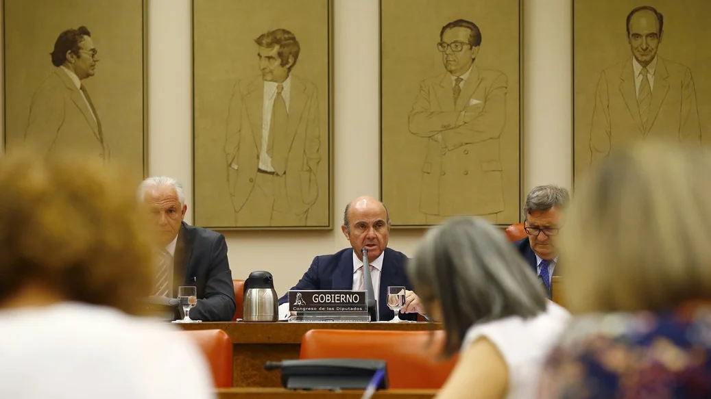 Luis de Guindos en el Congreso