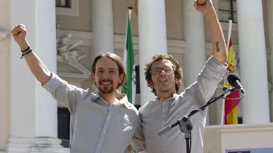 Pablo Iglesias con el alcalde de Cádiz, el anticapitalista José María Gónzalez 'Kichi' Pablo Iglesias con el alcalde de Cádiz, el anticapitalista José María Gónzalez 'Kichi'