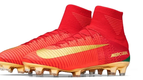 Las nuevas botas de Cristiano Ronaldo para la Copa Confederaciones Las nuevas botas de Cristiano Ronaldo para la Copa Confederaciones