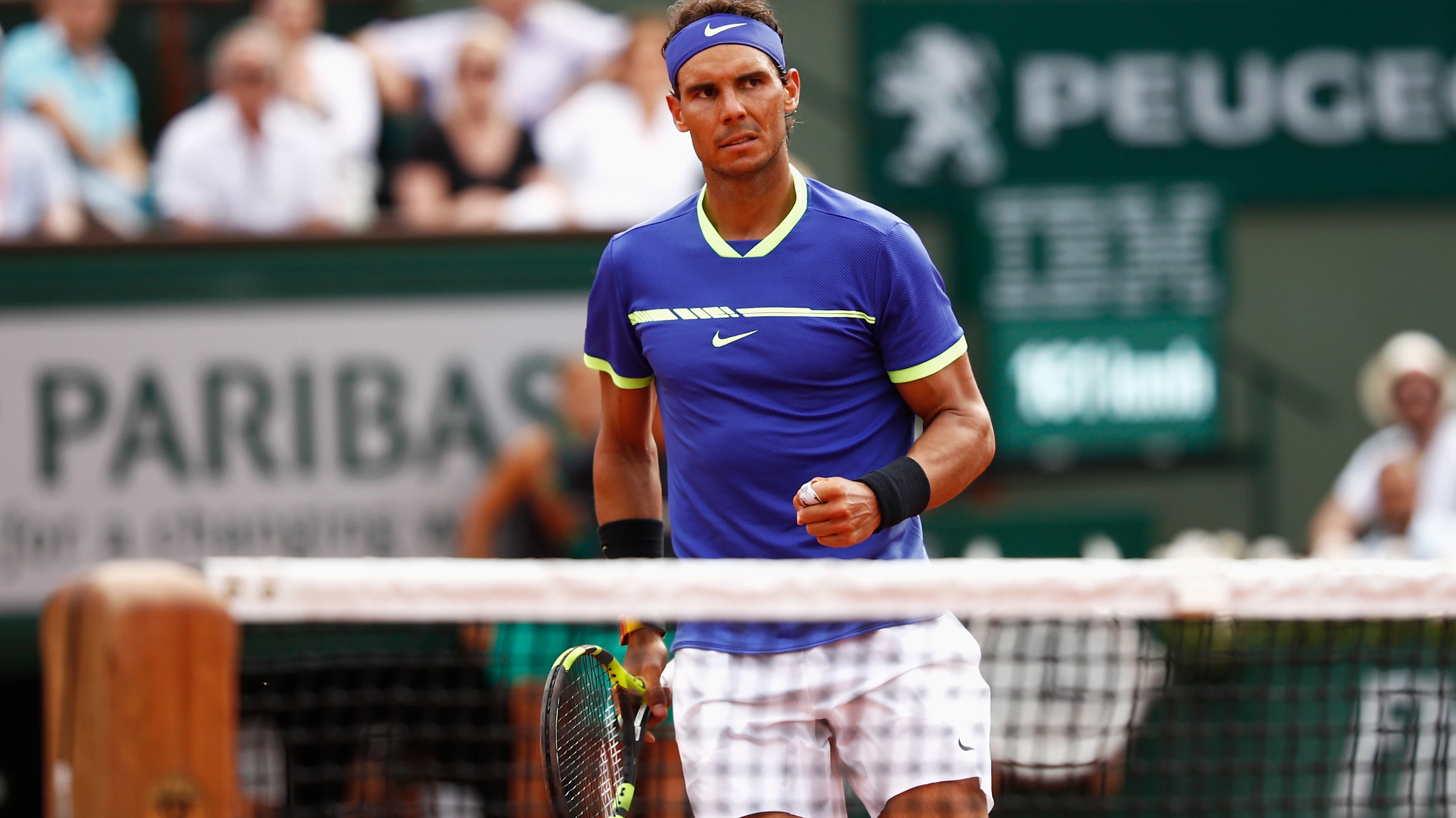 Nadal celebra un punto en la final de Roland Garros