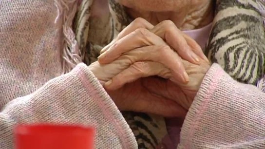 Un abuelo, en una imagen de archivo Un abuelo, en una imagen de archivo