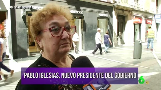 Una ciudadana en la calle Una ciudadana en la calle