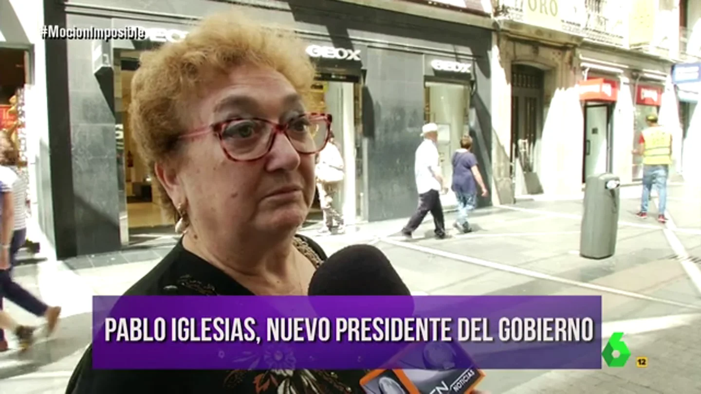Una ciudadana en la calle Una ciudadana en la calle