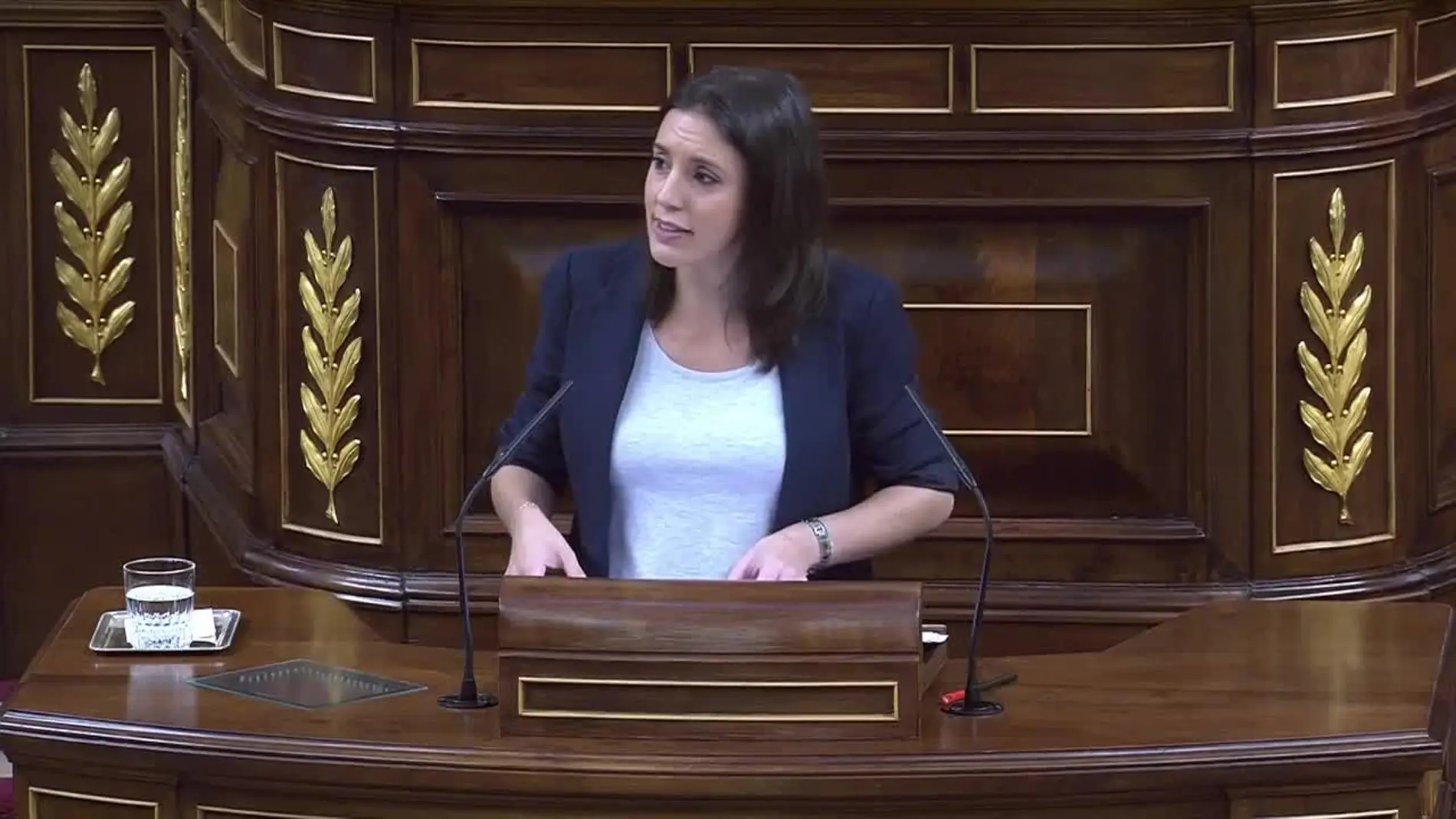 Irene Montero en el debate sobre la moción de censura contra Rajoy