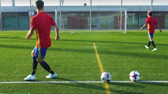 Azpilicueta, ante el reto del larguero