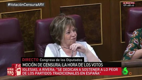Celia Villalobos en el debate de moción de censura Celia Villalobos en el debate de moción de censura