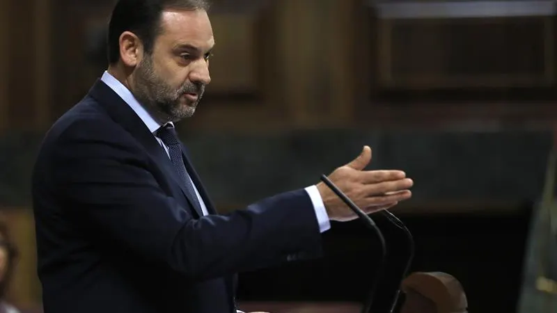 José Luis Ábalos, portavoz del PSOE, durante el debate de la moción de censura