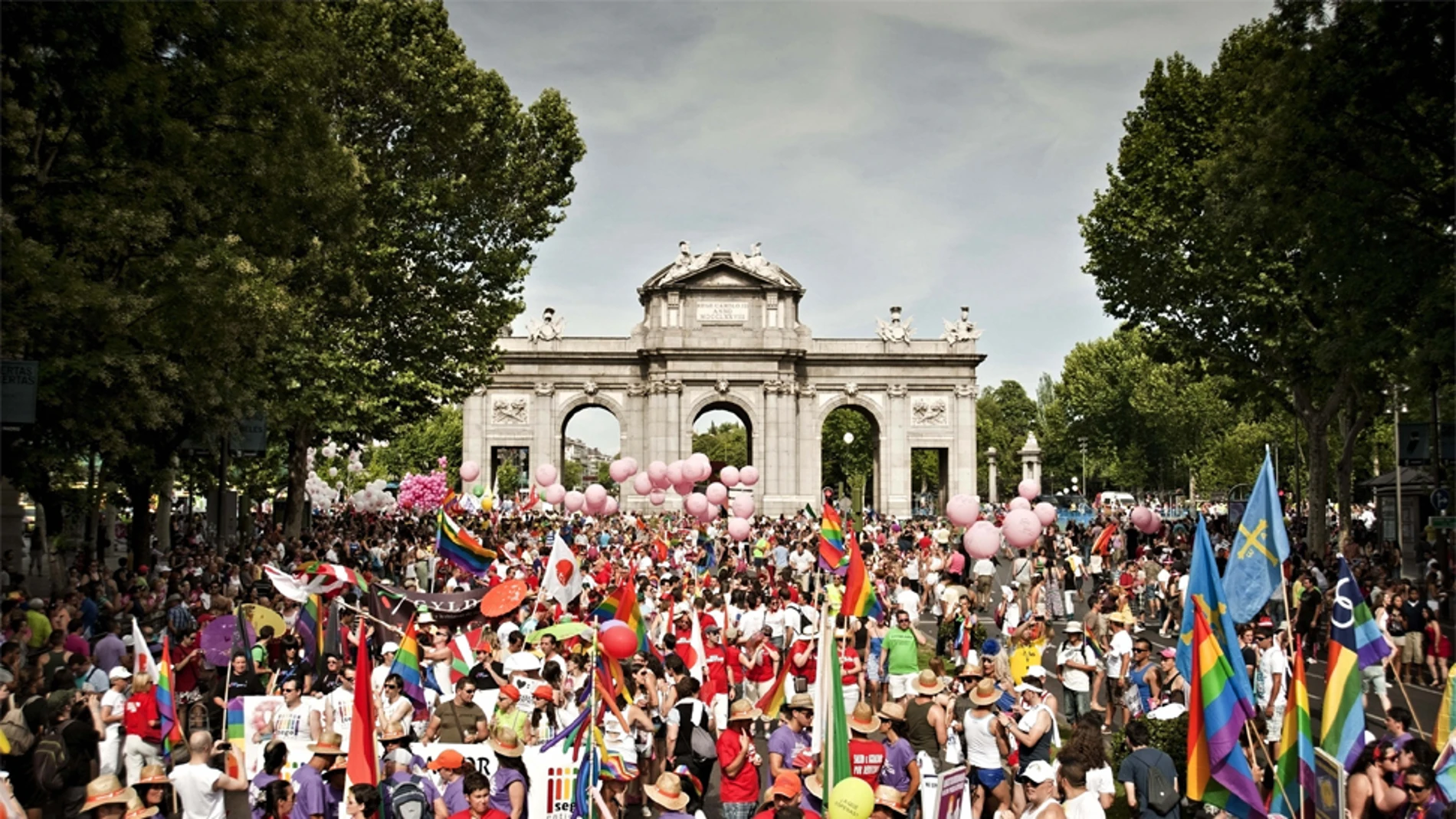 Máquina de recepción Asesorar Asimilar Día del Orgullo Gay: horarios, fechas y conciertos en la Puerta de Alcalá