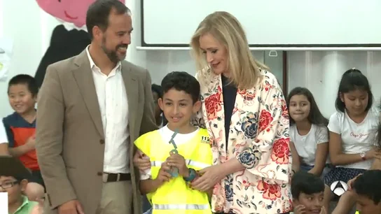 La angustiosa llamada al 112 de un niño de nueve años al ver a su madre desmayada en el suelo de su casa: "Se ha caído y sale sangre" La angustiosa llamada al 112 de un niño de nueve años al ver a su madre desmayada en el suelo de su casa: "Se ha caído y sale sangre"