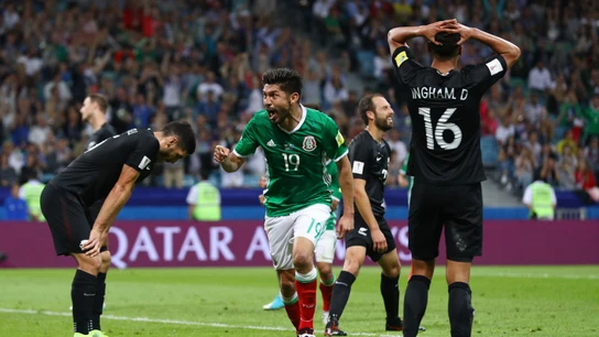 Oribe Peralta celebra su gol contra Nueva Zelanda Oribe Peralta celebra su gol contra Nueva Zelanda