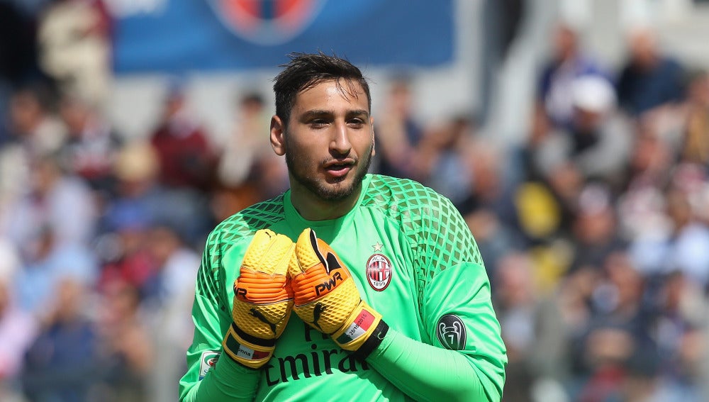 Camiseta AC Milan GIANLUIGI DONNARUMMA Camiseta AC Milan GIANLUIGI DONNARUMMA