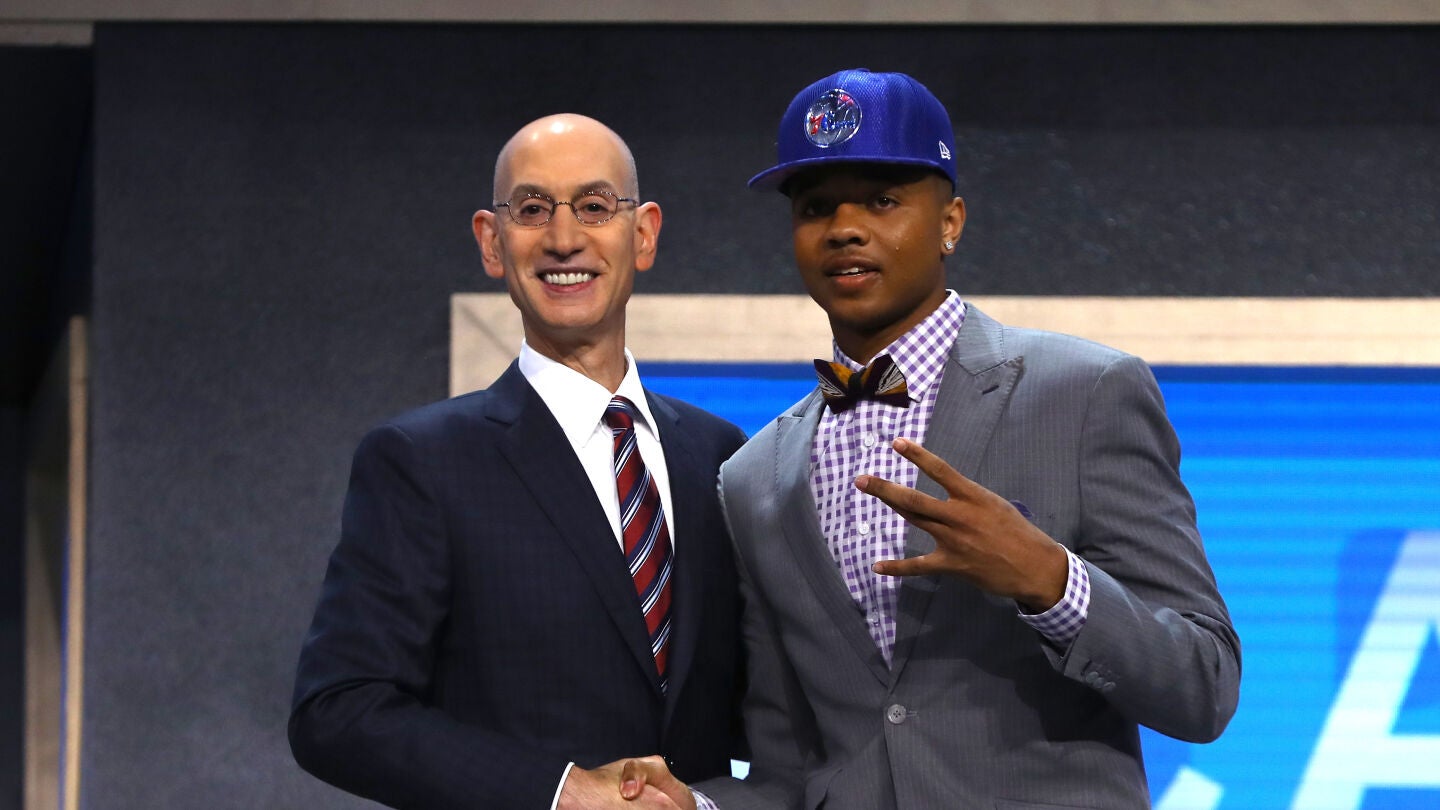 Markelle Fultz, tras ser elegido en el n&ordm; 1 del draft por los Sixers