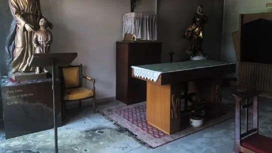 Intentan quemar la capilla de la UAM Intentan quemar la capilla de la UAM