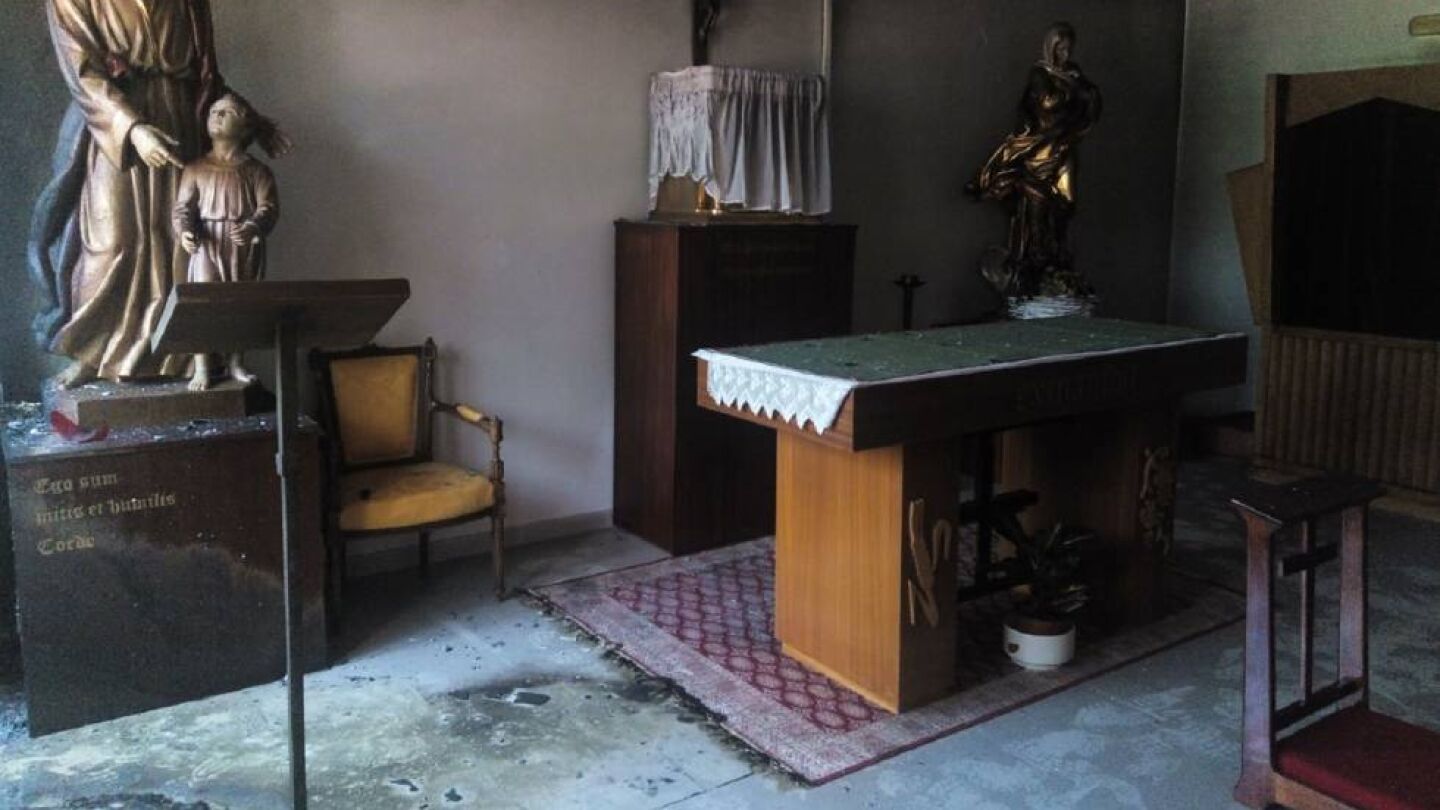 Intentan quemar la capilla de la UAM