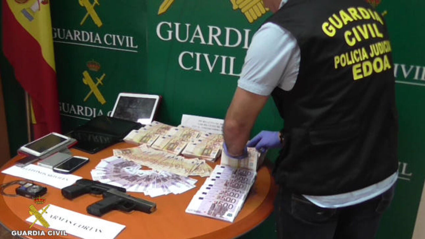 Parte de lo incautado a la banda de narcotraficantes