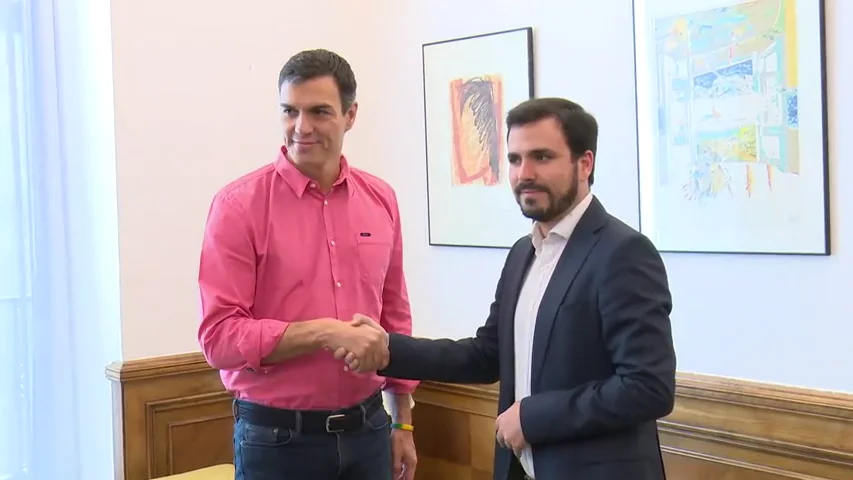 Sánchez se compromete con Unidos Podemos a facilitar la despenalización de la eutanasia en la Ley de Muerte Digna Sánchez se compromete con Unidos Podemos a facilitar la despenalización de la eutanasia en la Ley de Muerte Digna