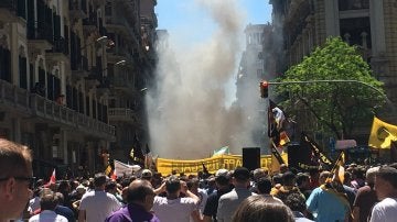 Los taxistas salen a la calle para protestar contra Uber y Cabify en Barcelona