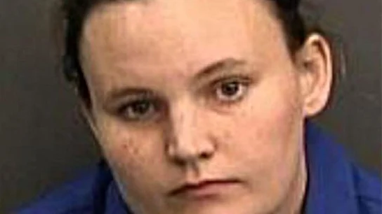 Arrestada por tener sexo con un menor Arrestada por tener sexo con un menor