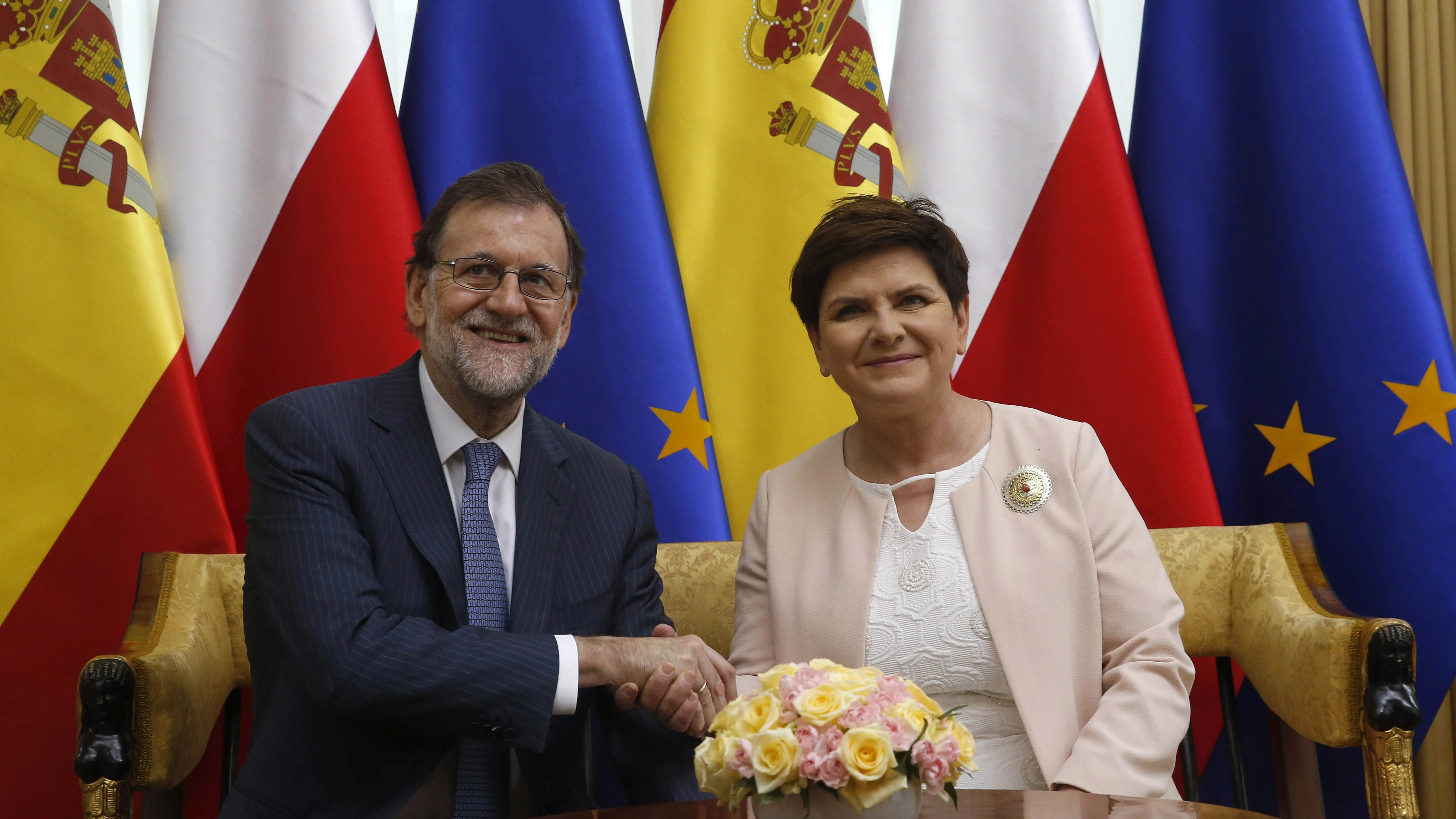 El presidente del Gobierno español, Mariano Rajoy, y a la primera ministra polaca, Beata Szydlo 