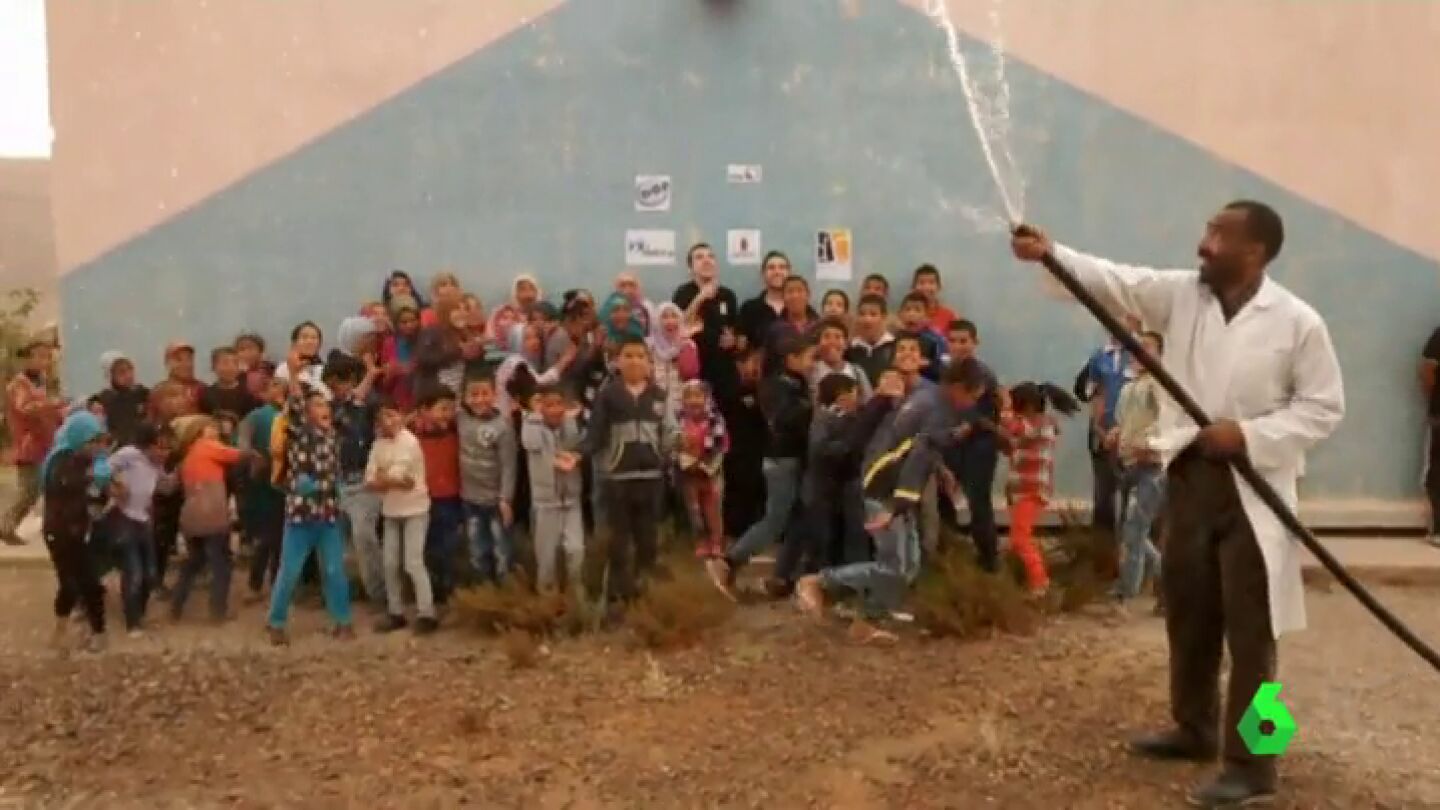Estudiantes de Guip&uacute;zkoa cambian la vida de dos pueblos de Marruecos al crear una bomba hidra&uacute;lica