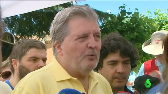 Méndez de Vigo, sobre el techo de gasto: "El Gobierno hará todo lo posible para aprobarlo" Méndez de Vigo, sobre el techo de gasto: "El Gobierno hará todo lo posible para aprobarlo"