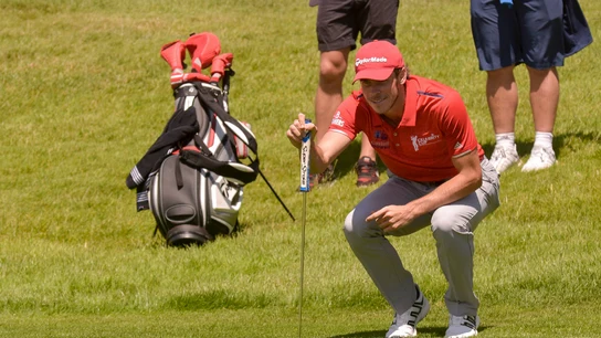 Bale, jugando al golf Bale, jugando al golf