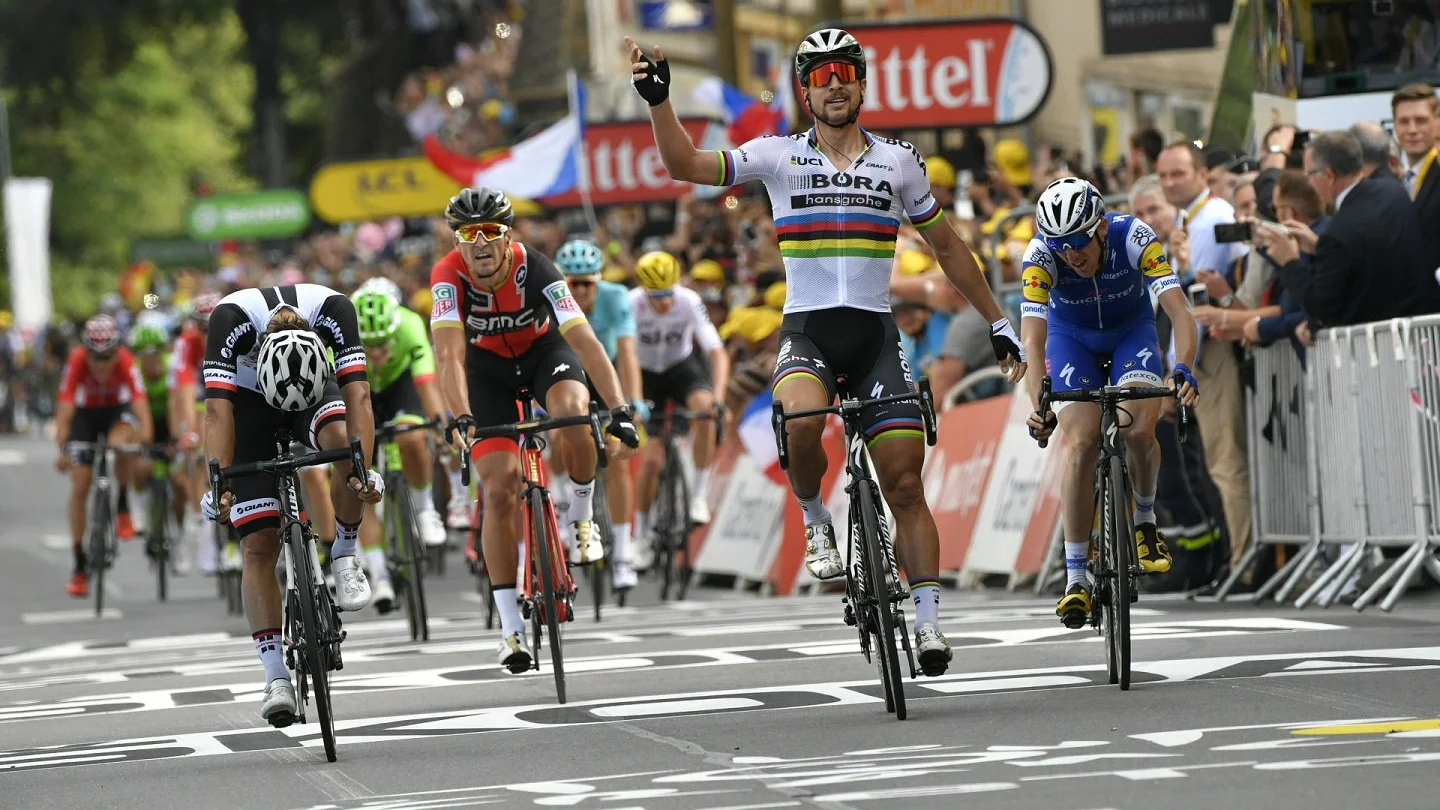 Sagan celebra su victoria en Longwy Sagan celebra su victoria en Longwy