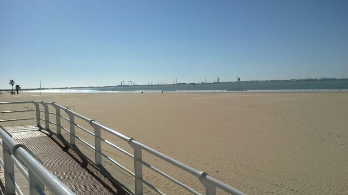 Playa de Valdelagrana (C&aacute;diz)