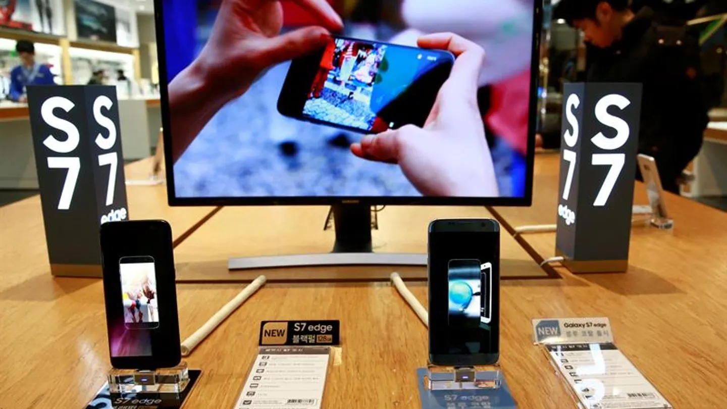 Samsung lanzará el 7 de julio su versión reparada del polémico Galaxy Note 7 Samsung lanzará el 7 de julio su versión reparada del polémico Galaxy Note 7