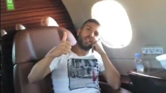 Jordi Alba, hablando en ingl&eacute;s en un v&iacute;deo de Piqu&eacute;