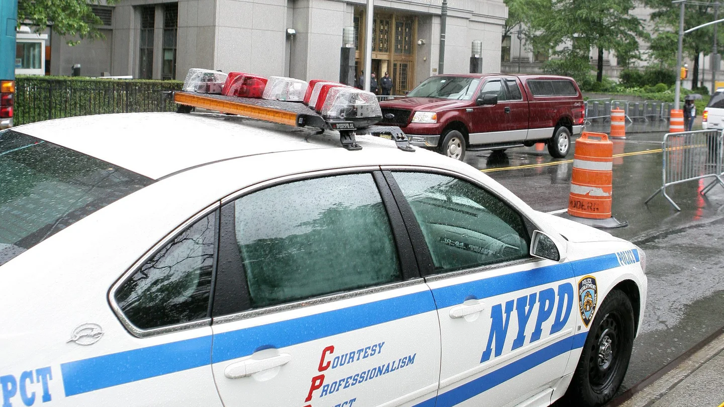 Imagen de un coche de Policía de Nueva York. Imagen de un coche de Policía de Nueva York.