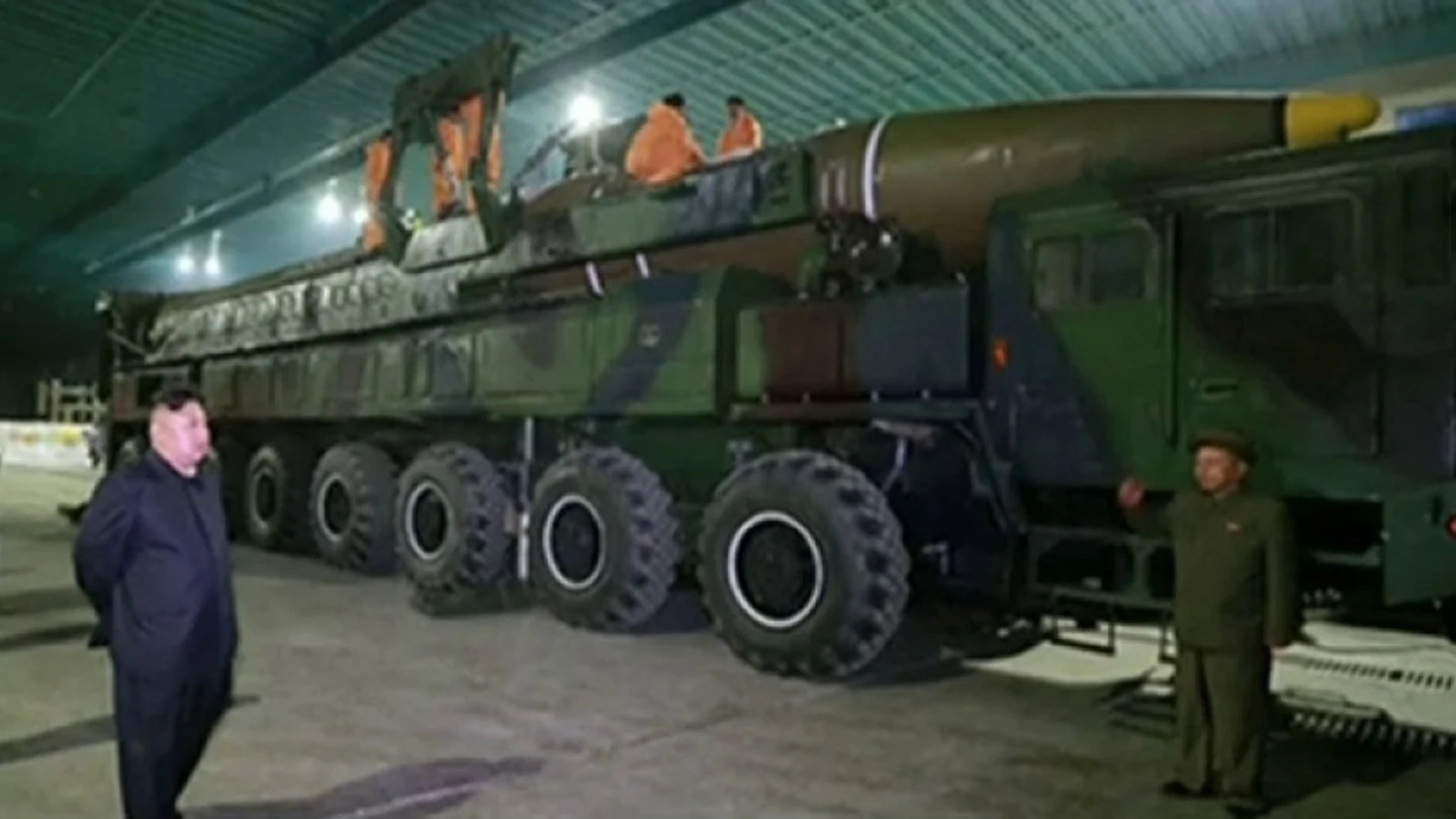 Lanzamiento de un misil por parte de Corea del Norte Lanzamiento de un misil por parte de Corea del Norte