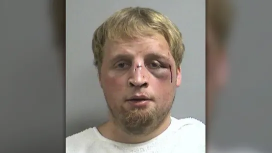 Jayson Newlun agredió sexualmente a la hija de unos amigos Jayson Newlun agredió sexualmente a la hija de unos amigos