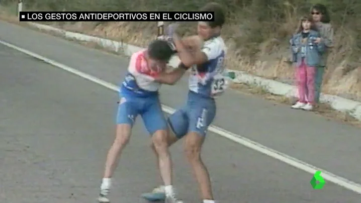 Los otros gestos antideportivos de la historia m&aacute;s reciente del ciclismo