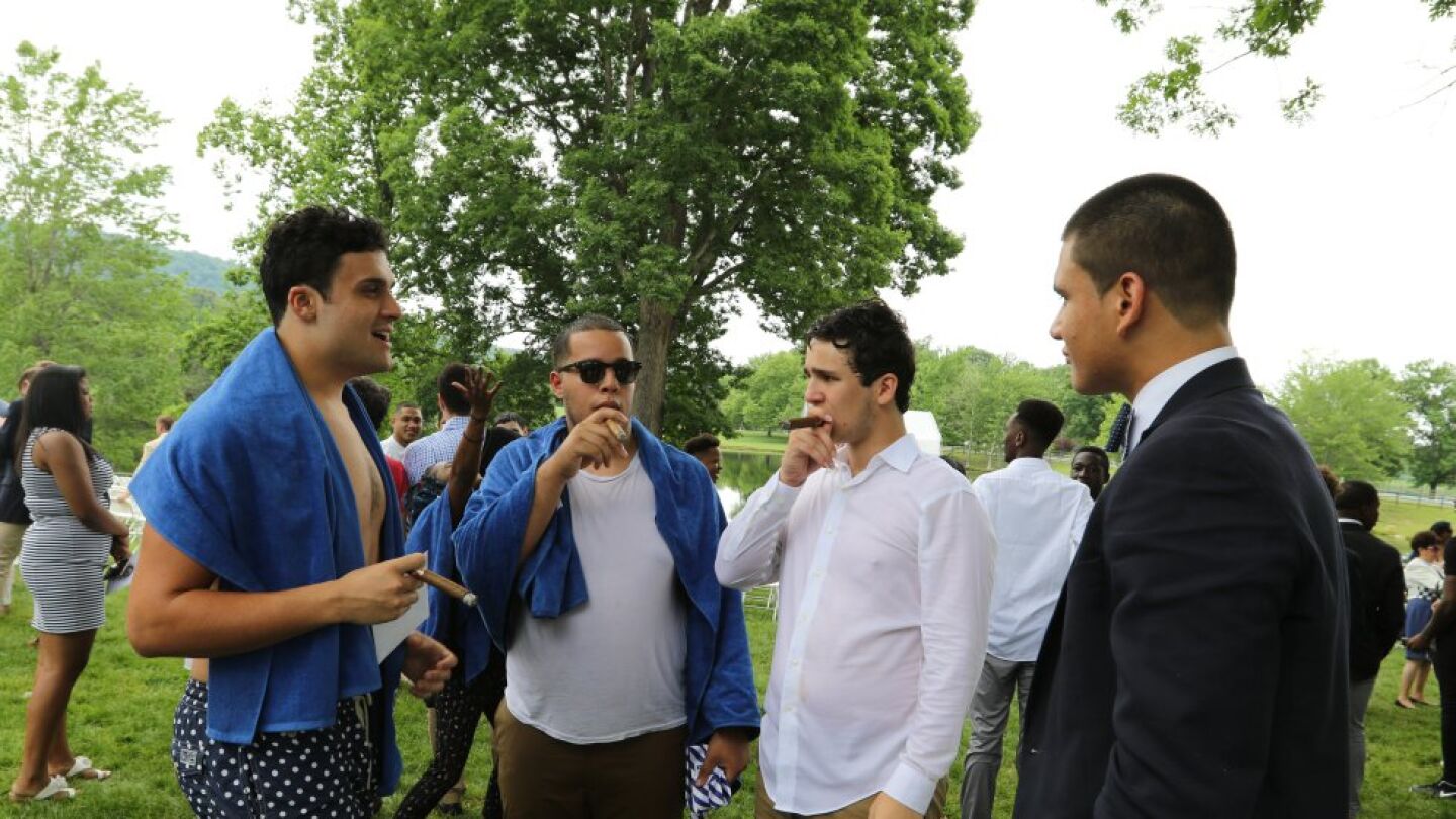 Froil&aacute;n de Marichalar, en su fiesta de graduaci&oacute;n