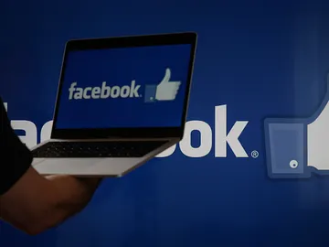 Facebook Facebook
