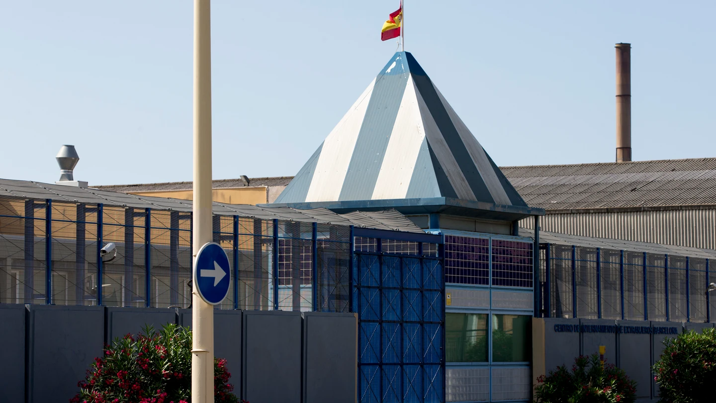 CIE de la Zona Franca de Barcelona CIE de la Zona Franca de Barcelona
